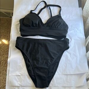 Eco Beach Bikini Top - Medium w Xhilaration High Waisted Bikini Bottoms - Large